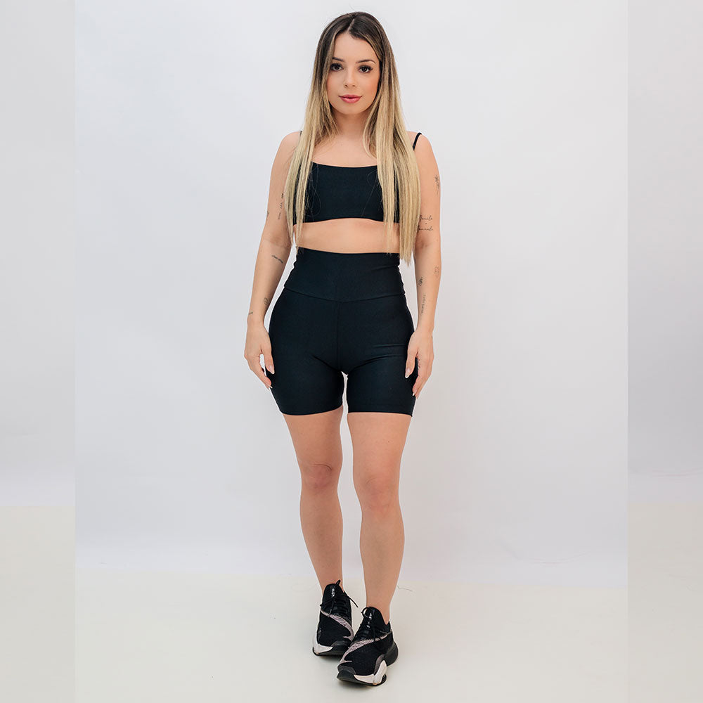 Shorts Fer Preto