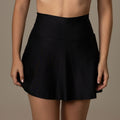 Short Saia Mayra Preto.