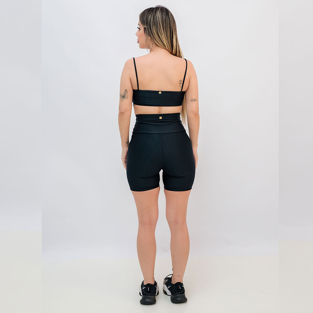 Shorts Fer Preto