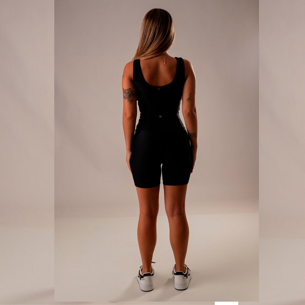Shorts Fer Preto